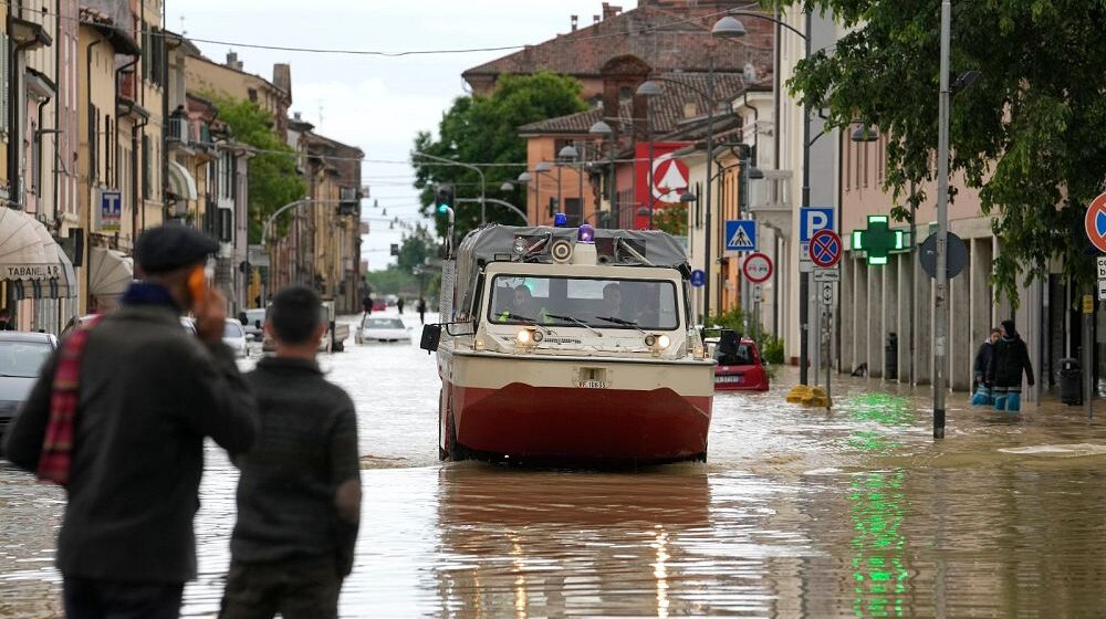 Italy travel warning: Everything you need to know as 'apocalyptic' floods kill 14

