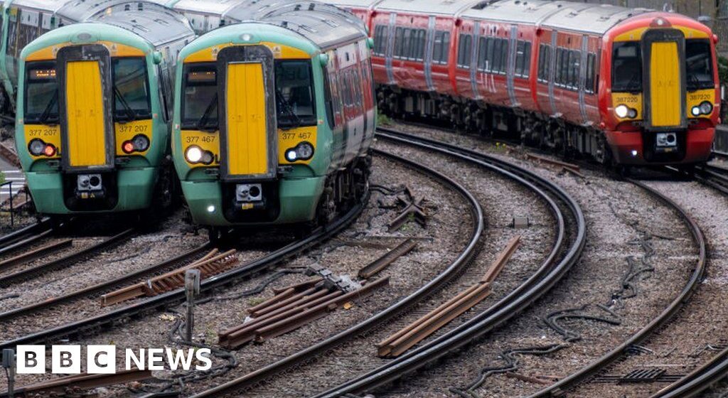 Network Rail says infrastructure will become less reliable

