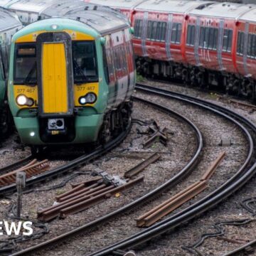 Network Rail says infrastructure will become less reliable

