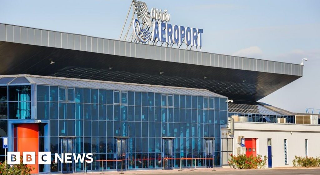 Attack in Moldova: Two killed in opening fire at Chisinau airport

