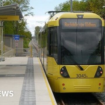 Metrolink: Line damage causes trams to be cancelled

