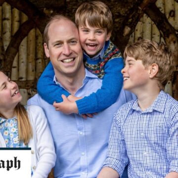 Prince of Wales and children pictured in new Father's Day photo

