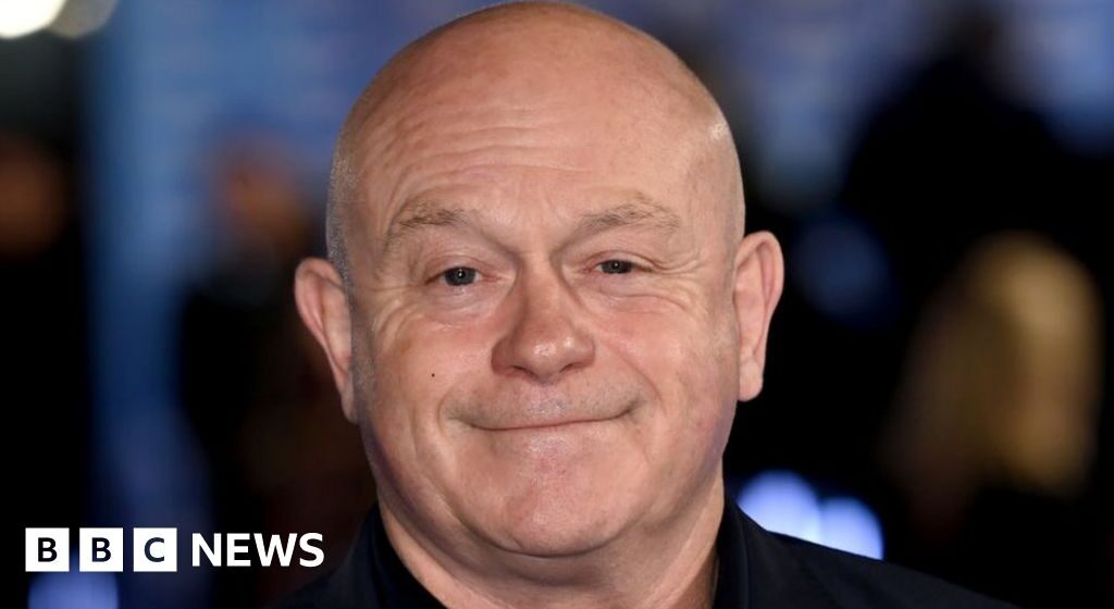 Ross Kemp had planned to film a TV show on the Titanic submarine

