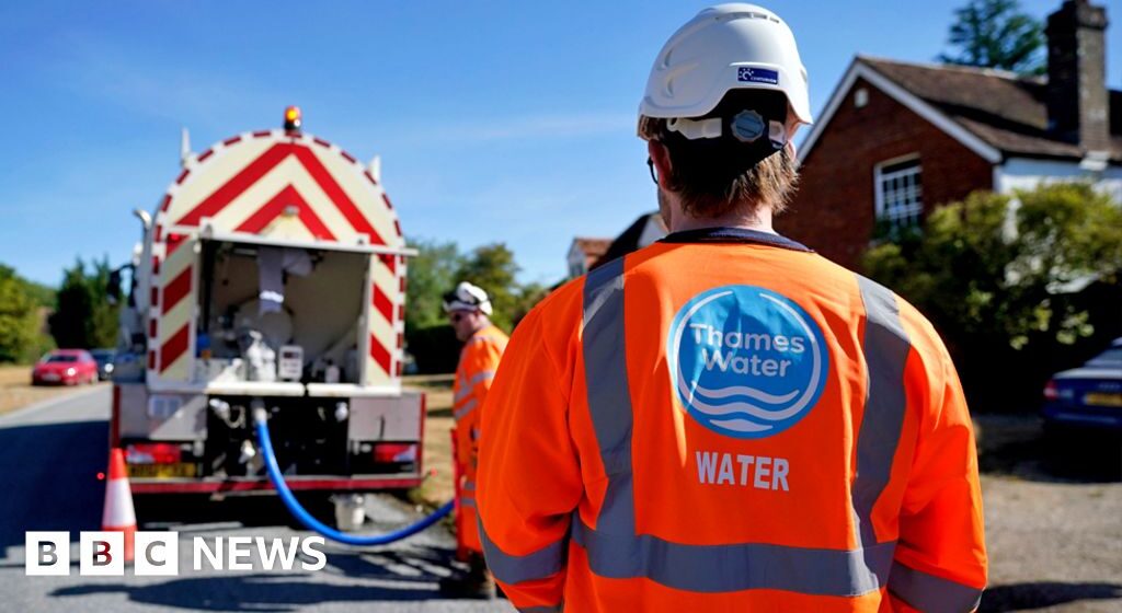 The government is "prepared for a range of scenarios" amid fears of a water crisis on the Thames

