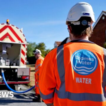 The government is "prepared for a range of scenarios" amid fears of a water crisis on the Thames

