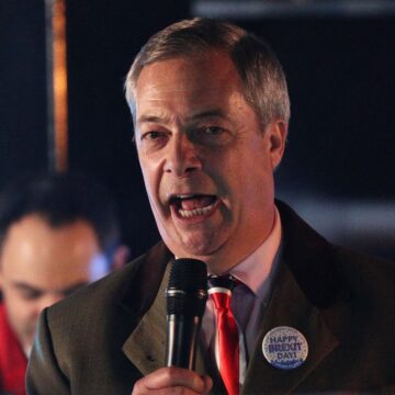 Nigel Farage Considering Suing Coutts Bank Owner NatWest as Account Closing Queue Rumbles

