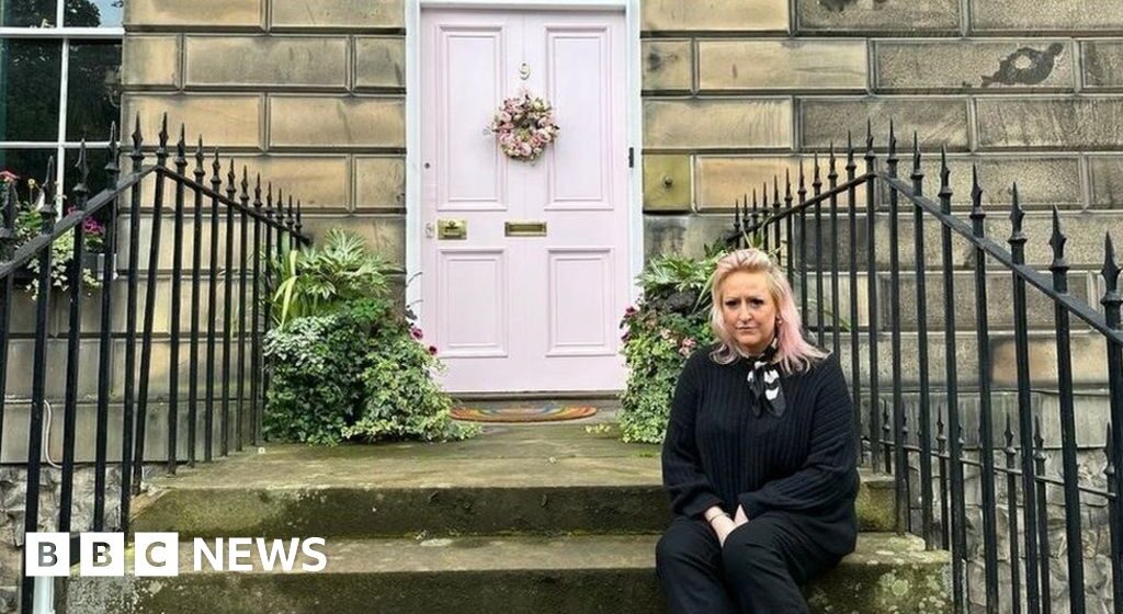 The woman with the pink neck is facing a new color complaint against Edinburgh Council

