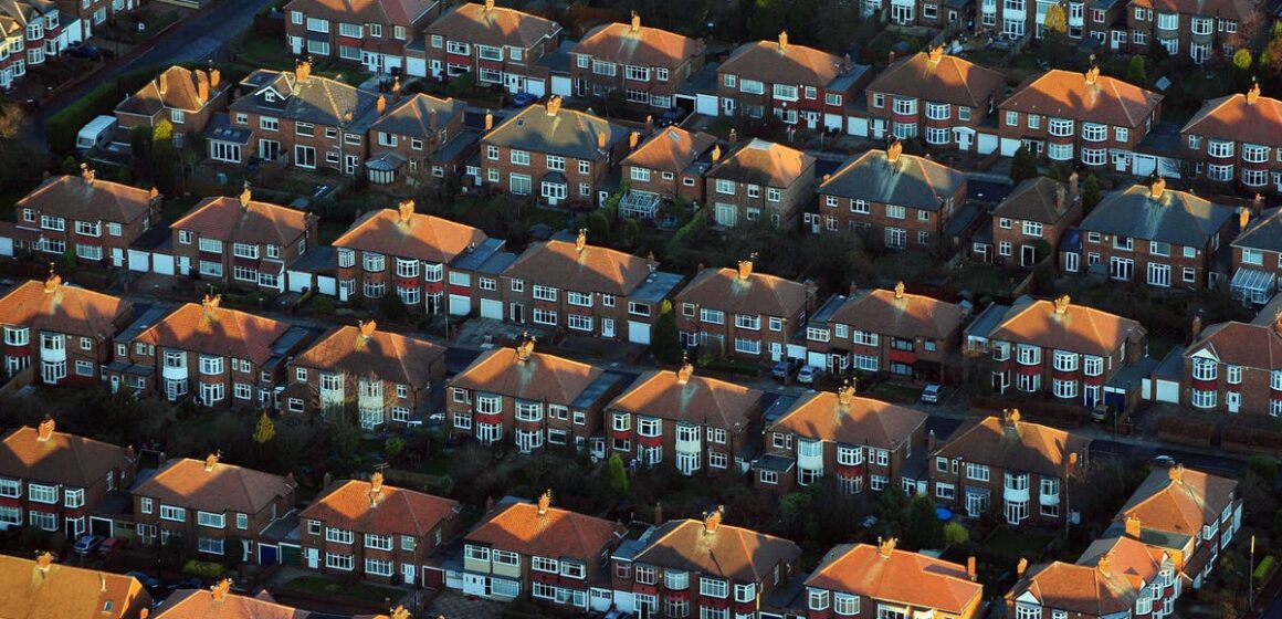 NatWest cuts mortgage interest rates for second time in four days