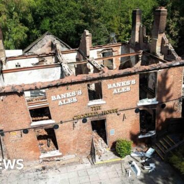 Two pubs a day disappearing in England and Wales