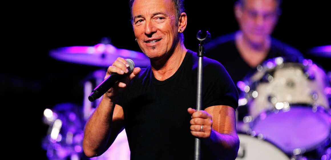 Floods in Emilia-Romagna: Bruce Springsteen sentenced for ‘scandalous’ decision to play Ferrara