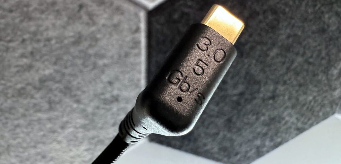 We need more USB-C cables with bandwidth and USB versions on them